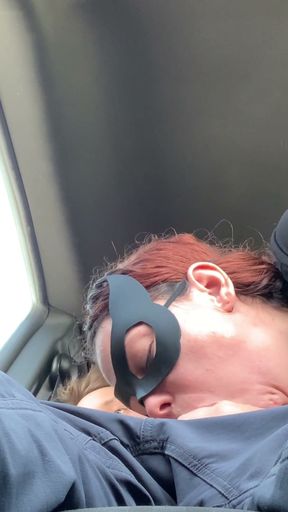 I Fuck the Uber Driver, I Masturbate Inside His Car, I Give Him a Delicious Blowjob and He Takes Me to the Hotel