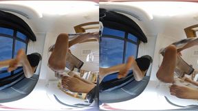 3DVR180 XINGGAN ANNA MARTINA POV BAREFOOT CRUSH