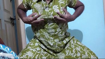 Caught with my GF step-moms green colored kurtha and ends up in fucking