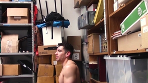 YoungPerps.com: Caucasian Michael DelRay teasing