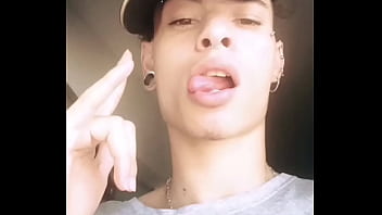 Jovem DJ do palz&atilde_o gostoso