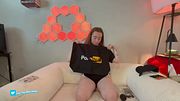 25K Subs Milestone! Unboxing My Official Gift Box – What’s Inside?!