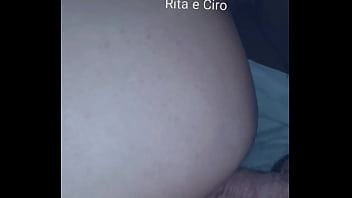 Mi faccio penetrare da Ciro nel buco del culo stretto..mi fa male con il grosso cazzo ma godo..