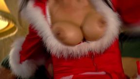 roxy taggart is traveling here as a christmas fairy and is being rewarded for it - hd german