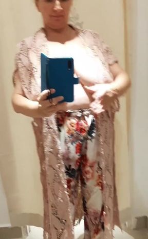 I am showing my boobs naked in the in the shop