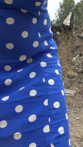 Outdoor Creampie Quickie For Horny Mom   Clip 1
