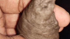 Seducing my best friend's hot mommy by shagging my cock