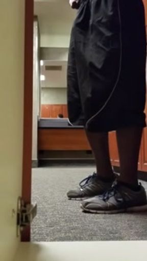 Freeballing in the gym locker #2