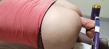 When I&#039;m on all fours, the anal is perfect.
