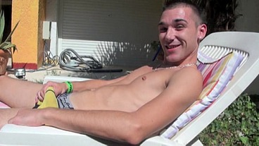 Sunny BLUE fucked bu JIMY FIX exhib outdoor