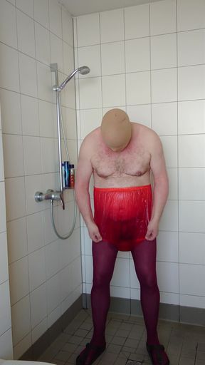 Pantyhose and Incontinence Trousers in the Shower