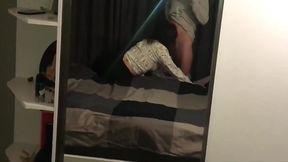 Amateur Russian couple gets intimate at a wild college party