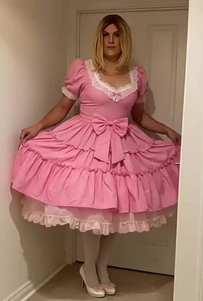 Kimberleycox kimnylons  reveal x