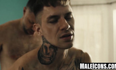 Tristan Jaxx demolishes tatted Zak Bishop with rough thrusts