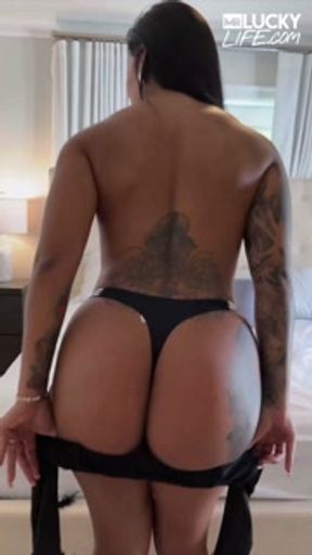 Tattooed Latina Babe Mariana Martix Blows Dick After A Date