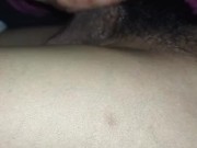 👅 Latina suda y llora mamando