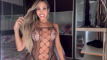AGATHA FERRAZ - HOT SHOWING HERSELF