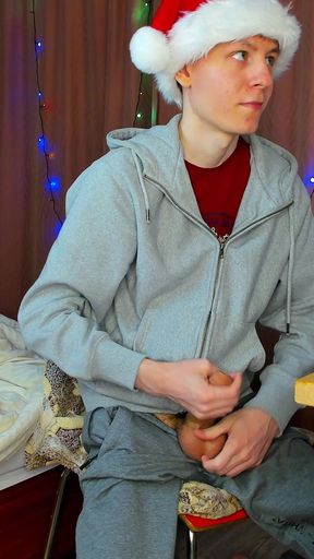 Huge Load Builds as Twink Imagines Friend Sucking