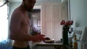 come check out me cook with my shirt off