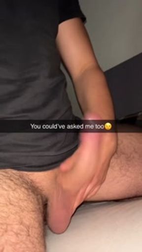 Turkish Stepsister wants to fuck during sleepover Snapchat