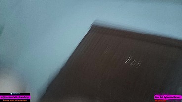 Dando tratamento de corno em marido, esposa se acaba em pau enorme - Mais no Red