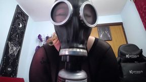 Gas mask and farts!