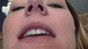 Cinamon's Mouth Is Very Inviting!