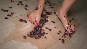 Foot Fetish Grape Party