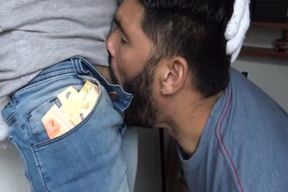 Latin Stranger gets cash In Exchange To His Tattoed wazoo