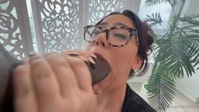 Ellie Nova's tight ass takes a pounding