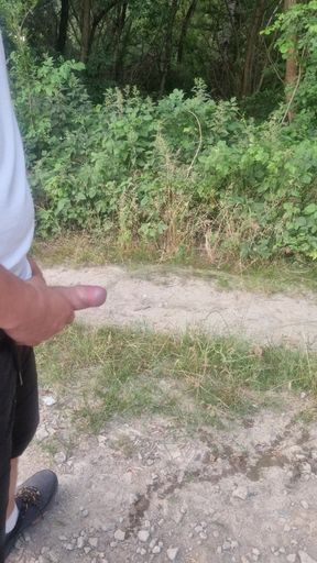 Hungarian guy peeing in a deserted area. Ep3