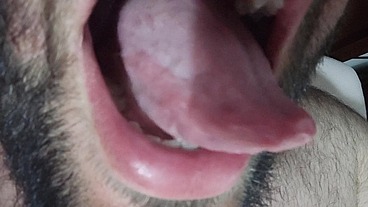 Put your pussy here