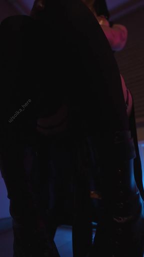 Curvy Goth GF shows off her solo amateur boobs