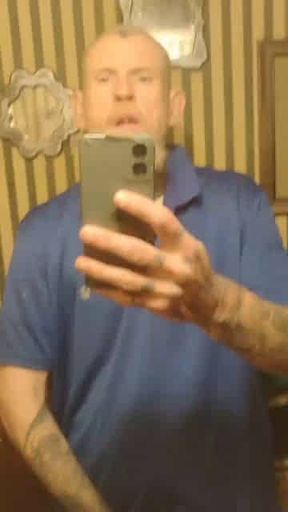 I love to be watched while I jack off and I love to see big fucking cock getting stroked