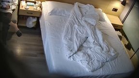 酒店收藏级本月最佳-清纯堆堆袜女神早就被人调教成母狗