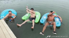 ”JohnnyRapid: Johnny Rapid gets shaft worshipped before barebacking Parker Hayes”