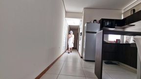 I fuck the pizza delivery brunette man