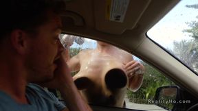 Natural big tits bombshell washing auto to customer