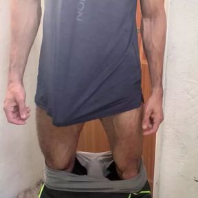 Big thick hairy dick after arriving at the gym