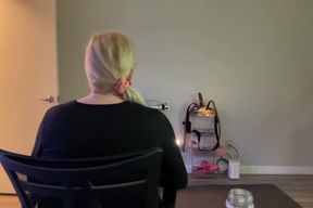 Tiffany with side pony hairstyle NN