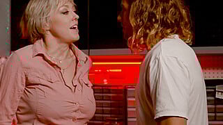 Naughty America - Seduced By A Cougar - Tyler