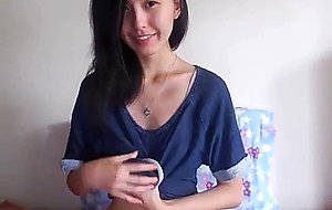 Asian honey woman cumming on camshow