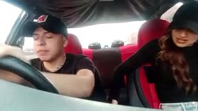 Me quedo sin dinero y pago con sexo al del uber