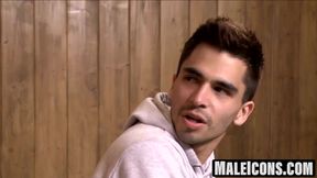 MaleIcons.com - Twink Ludo Sander meets muscularTrenton Ducati