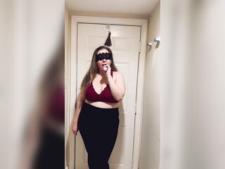 accidental heart confetti pop