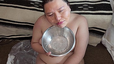 Very sloppy face fucking, collecting all the drool to bathe myself with it after the cumshot