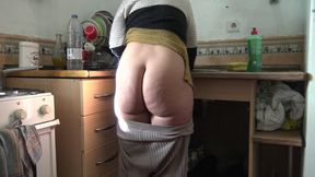 55 year old stepmom lets horny stepson cum on her pussy in the kitchen