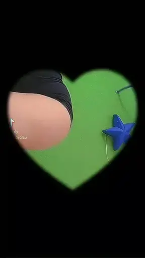 Quieres ver contenido de este tipo y completamente desnuda? Suscríbete a que esperas 😳