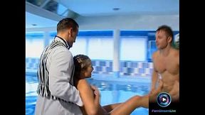 Hardcore fuck with the sexy Barbara Voice beside the pool