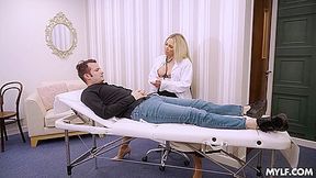 Karlie Simon - The Doctor Will Suck Your Cum Now